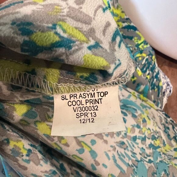 Banana Republic, one shoulder blouse, size medium - Picture 8 of 8